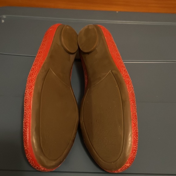 Vaneli Red Flats - Picture 6 of 11